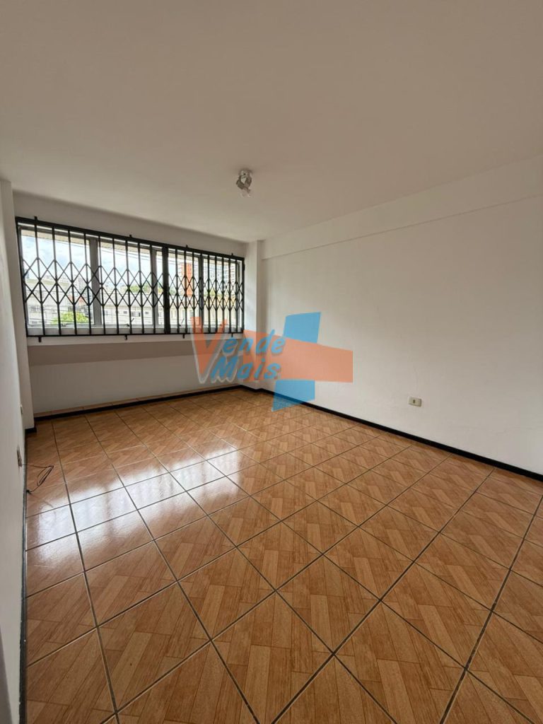 WhatsApp Image 2025-11-06 at 10.10.00