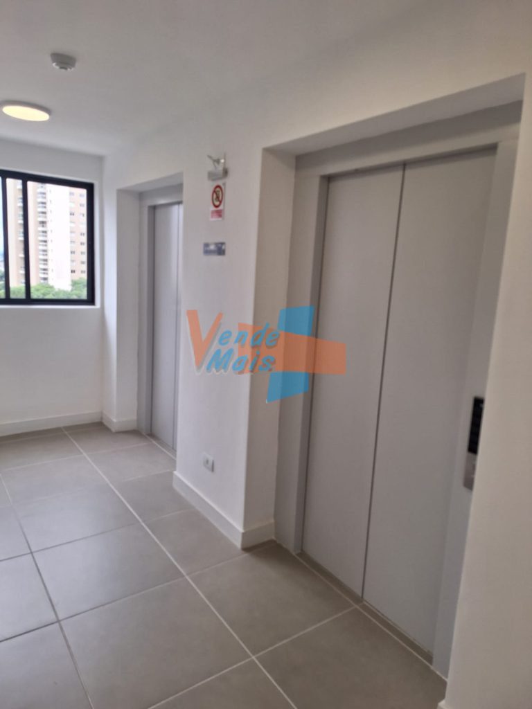 4ecff959-83f9-49ef-a50c-a592cf970e4b